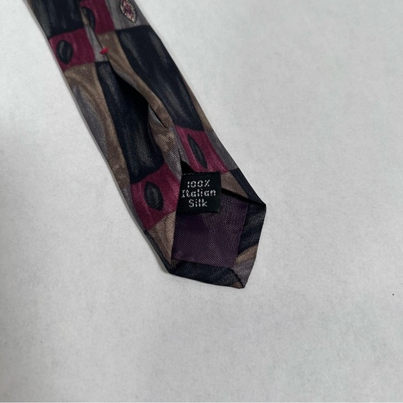 2 for$15 Cambridge Classics 100% Italian Silk Patterned Tie - Picture 6 of 8